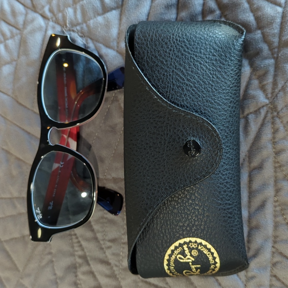 Ray-Ban Laramie special edition sunglasses